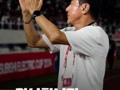 신태용 감독 잊지 못한 인도네시아 팬들 클라위베르트 감독에도 불만