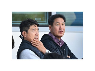키움 감독·단장·코치 보직 해임에 팬들 충격