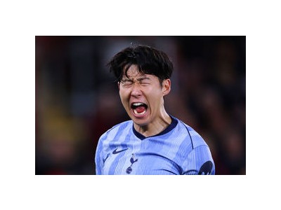 손흥민 경기 판정에 분노했네 토트넘 팬들 황당
