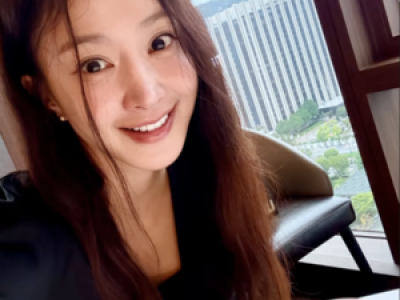 이시영 세월 역행 비주얼로 화제
